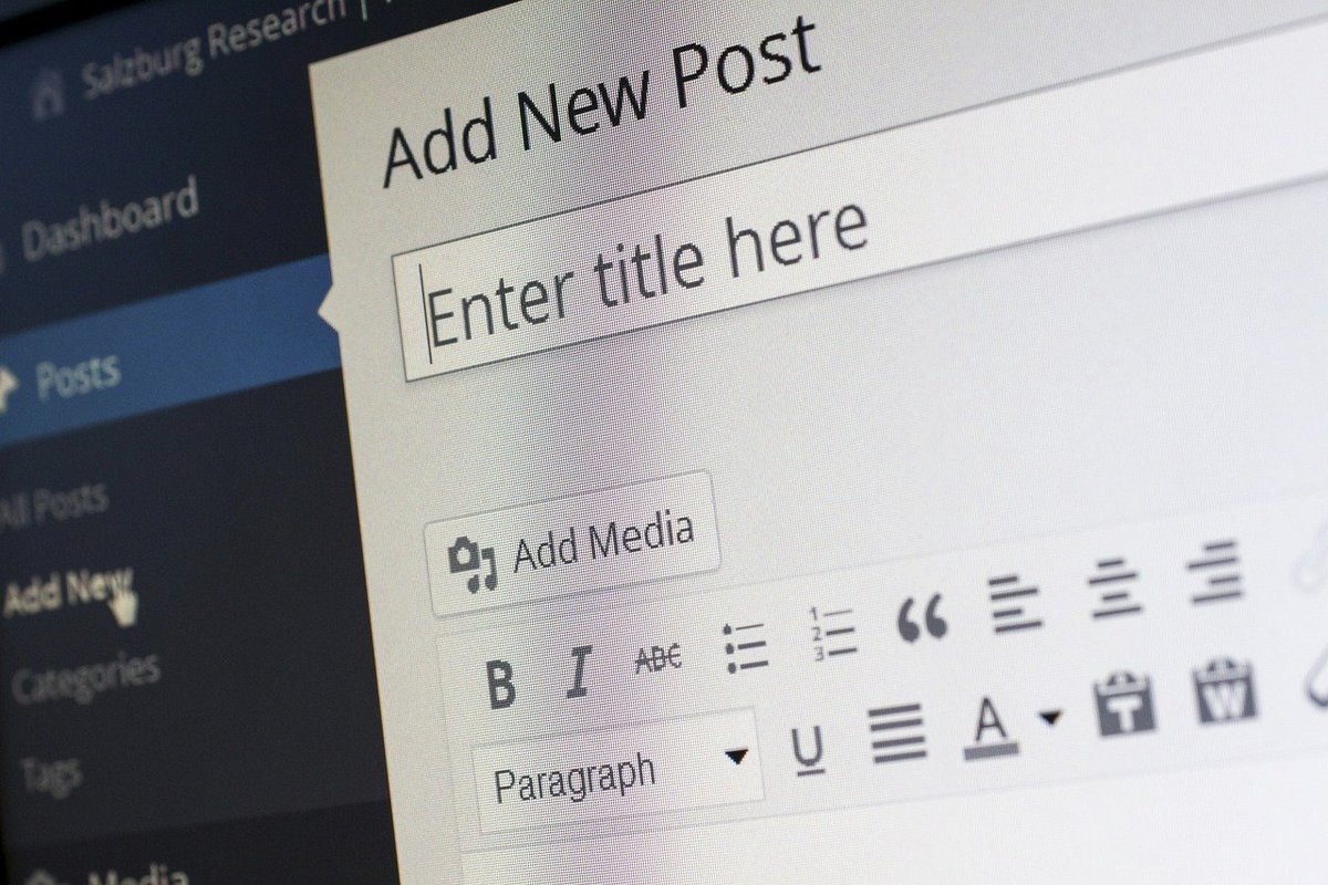 Seamless Integration of AI Tools in Blog Writing Seamless Integration of AI Tools in Blog Writing